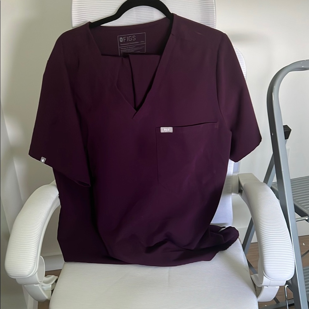 FIGS women Purple Shirt and pant